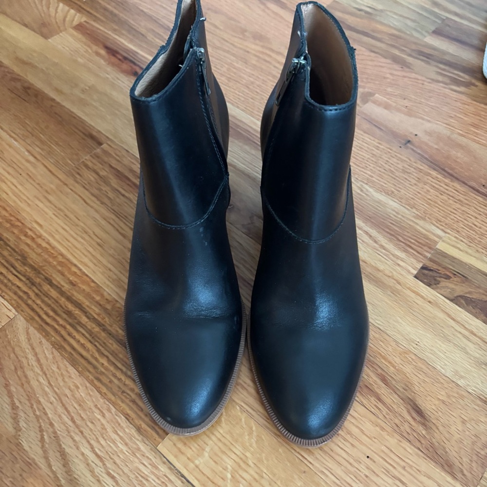 Madewell Black Leather Ankle Boots